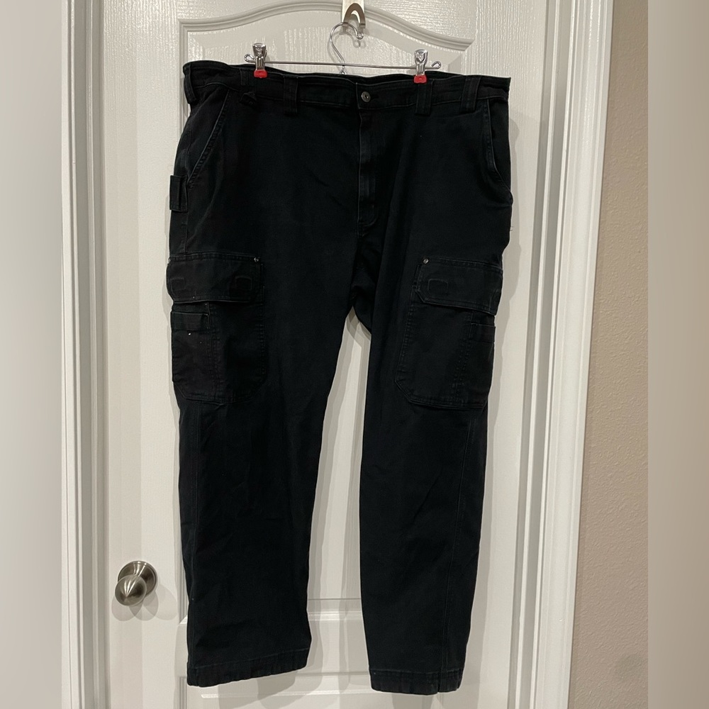 Duluth Trading Co Flex Firehose Cargo Pants